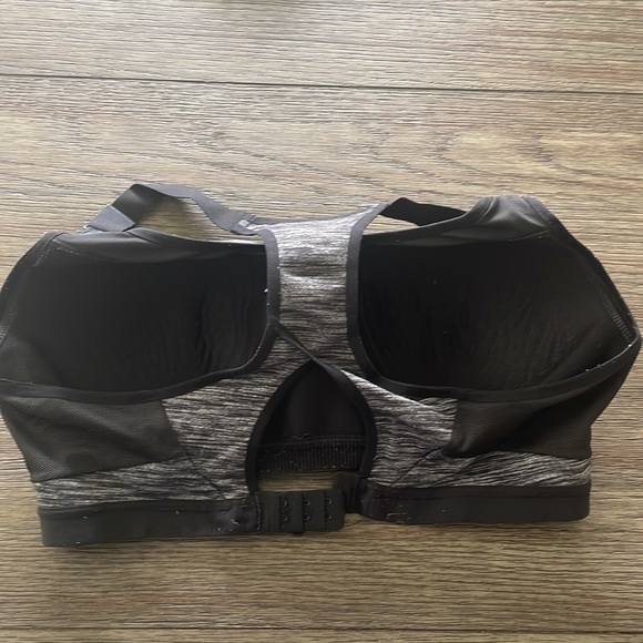 Victoria Secret Sports Bra 38DD Black & Grey - Picture 5 of 6